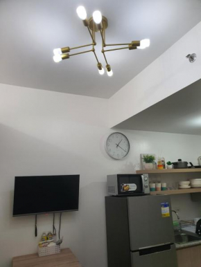 Stylish 1BR Condo @ SM Southmall